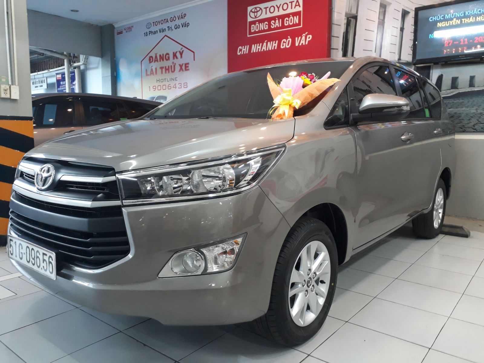 thue xe 7 cho di long hai