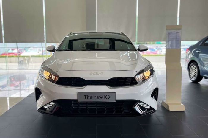 Thuê xe 4 chỗ đi Long Hải có tài