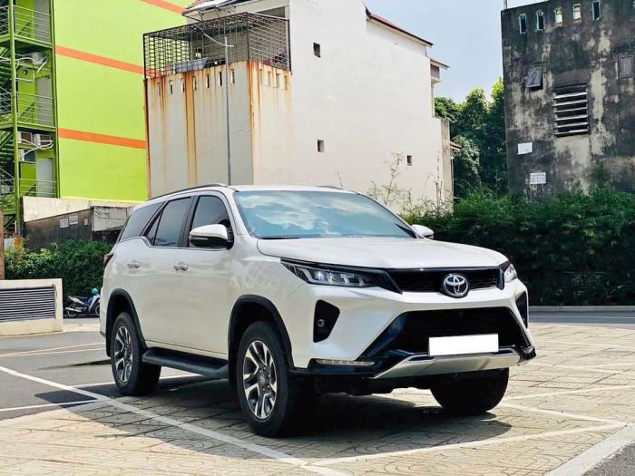 Xe 7 chỗ Fortuner đi Long Hải Dinh Cô giá rẻ